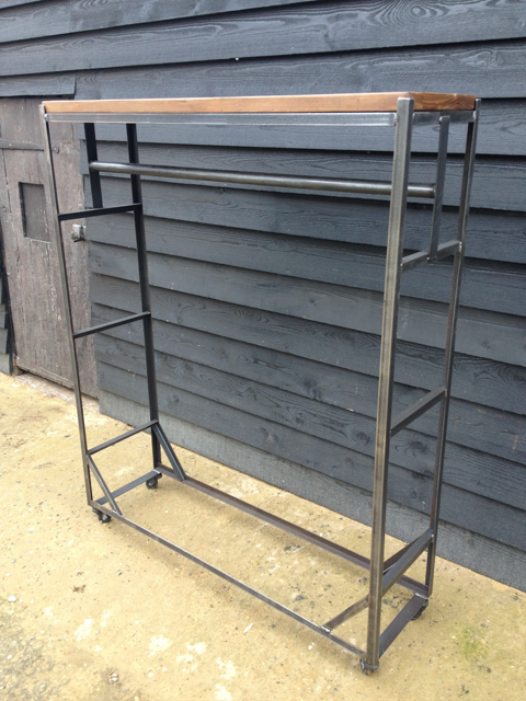 horace bar height table and stools detail